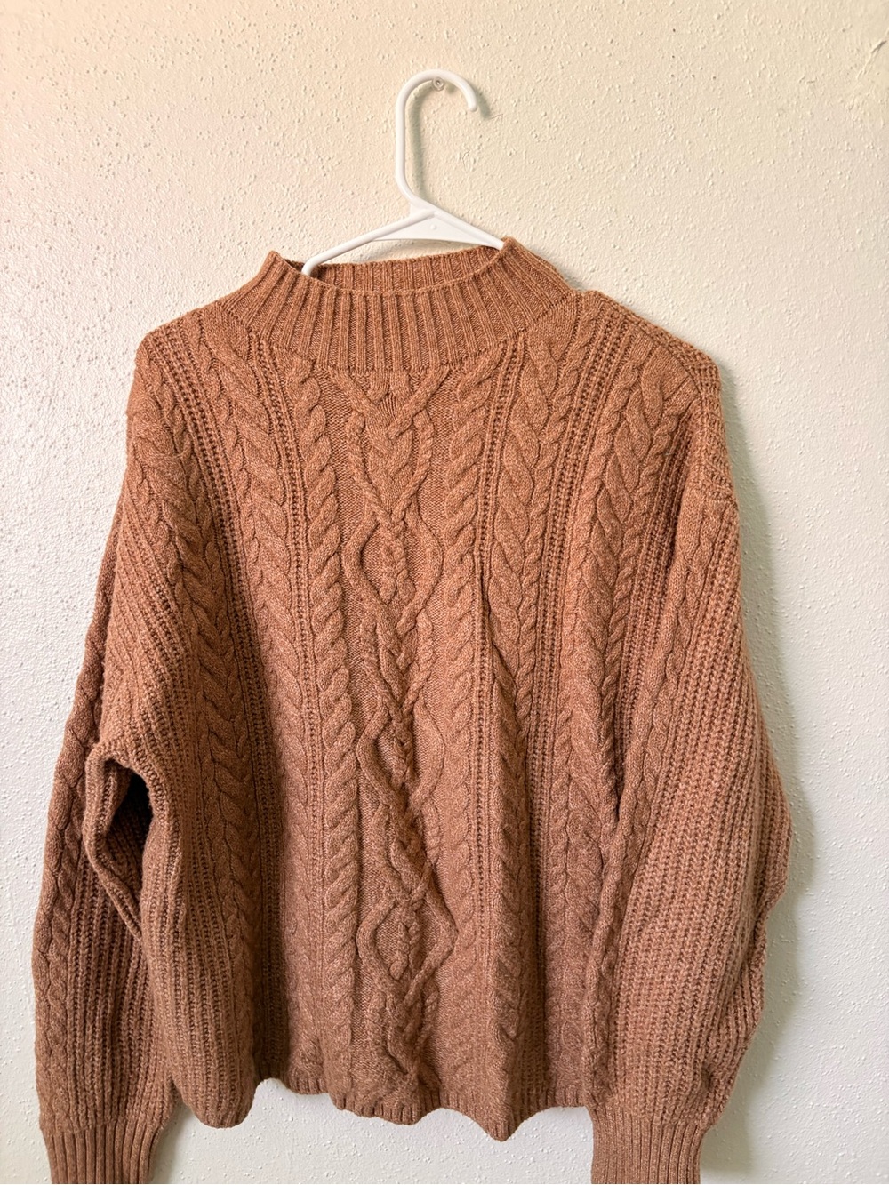 Old Navy Cable Knit Turtleneck Sweater in Rust Brown